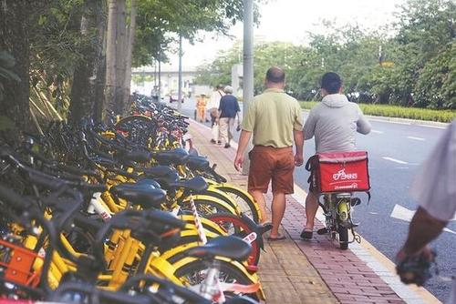 莫让共享单车阻塞了城市“血管”